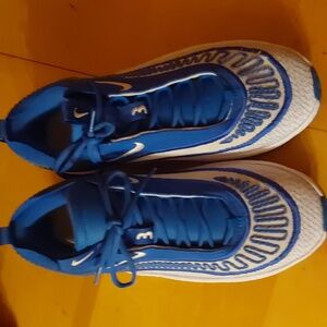 MENS NIKE COSMIC UTILITY 3 TBGAME ROYAL BLUE SIZE 11.5 SNEAKERS